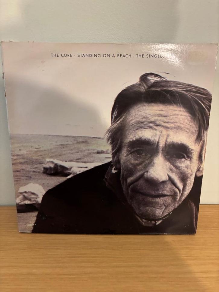 LP - The cure - Standing on a beach - the singles, Cd's en Dvd's, Vinyl | Rock, Gebruikt, Overige genres, 12 inch, Ophalen of Verzenden