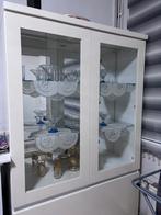 Gratis Kasten en salon tafel, Enlèvement, Comme neuf