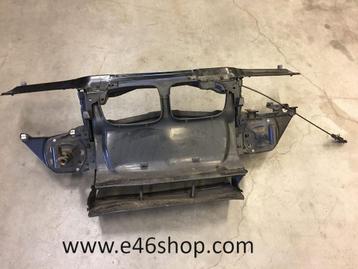 Voorfront BMW E46 met luchtinlaat en kabel beschikbaar voor biedingen
