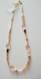 Te koop: Nieuw! Mooie roze ketting met goudkleurige details., Ophalen, Overige materialen, Verstelbaar, Nieuw
