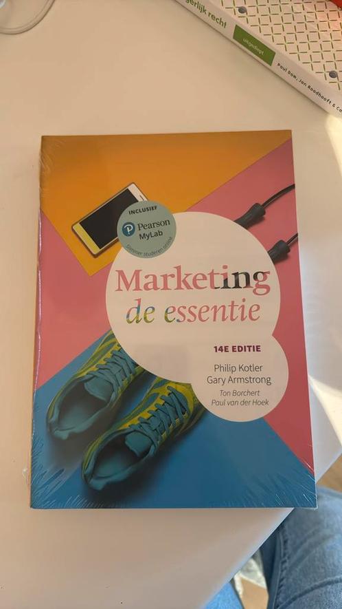 Philip Kotler - Marketing, de essentie, Boeken, Schoolboeken, Zo goed als nieuw, Nederlands, Ophalen