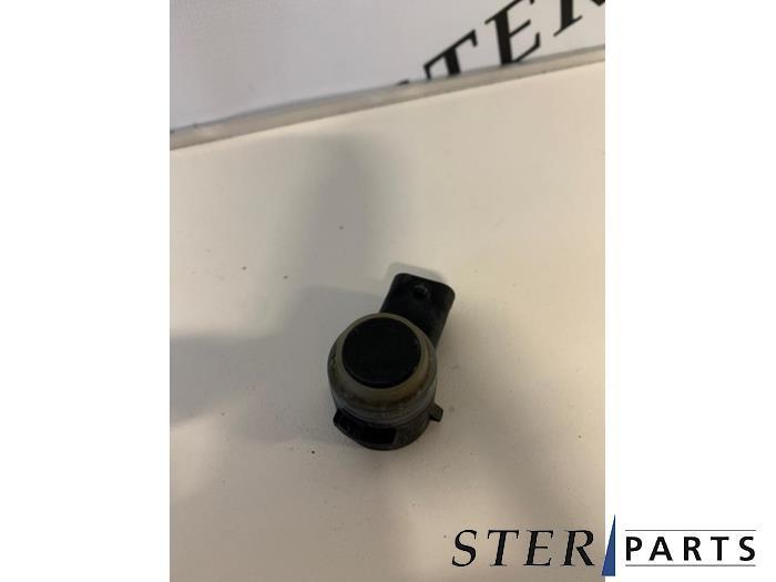 PDC Sensor van een Mercedes E-Klasse, Auto-onderdelen, Overige Auto-onderdelen, Mercedes-Benz, Gebruikt, 3 maanden garantie, Ophalen of Verzenden