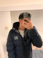 Jas, Immo, Op zoek naar een appartement