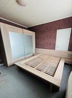 Bed kast lattebodem, Huis en Inrichting, Ophalen