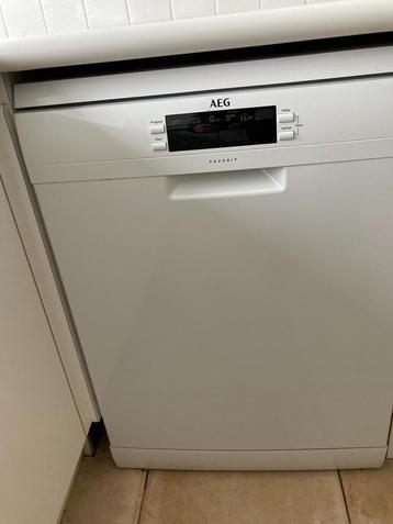 Vaatwasmachine AEG GHE621CB4 - prima staat beschikbaar voor biedingen