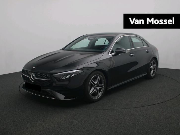 Mercedes-Benz A-Klasse 180 Star Edition Limousine + LED + KE, Auto's, Mercedes-Benz, Bedrijf, Te koop, A-Klasse, Bluetooth, Centrale vergrendeling