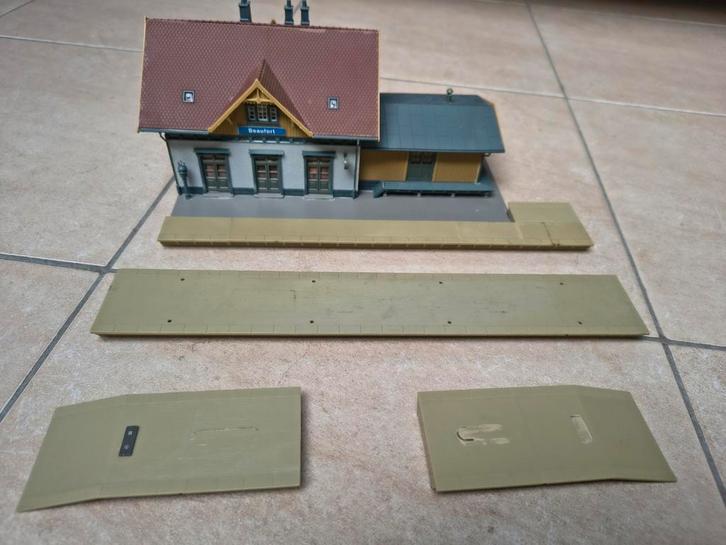 Gare de Beaufort ho, Hobby en Vrije tijd, Modeltreinen | H0, Zo goed als nieuw, Ophalen of Verzenden