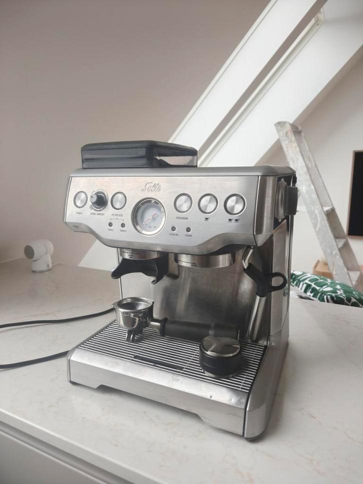 Machine à café automatique Solys Typ 114, Electroménager, Cafetières, Enlèvement