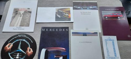 8 oude folders en katalogen van Mercedes, Verzamelen, Merken en Reclamevoorwerpen, Zo goed als nieuw, Overige typen, Verzenden