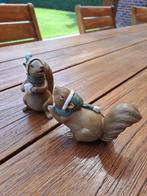 Twee decoratieve eekhoorns, Antiek en Kunst, Curiosa en Brocante, Ophalen of Verzenden