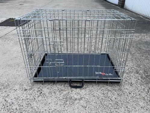 Hondenbench met splinternieuw kussen, Dieren en Toebehoren, Hondenbenches, Gebruikt, Ophalen