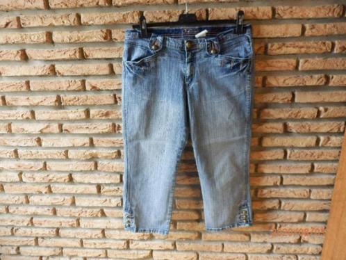 (21)- jeans pantacourt femme t.38 bleu - one touch -, Vêtements | Femmes, Jeans, Comme neuf, W30 - W32 (confection 38/40), Bleu