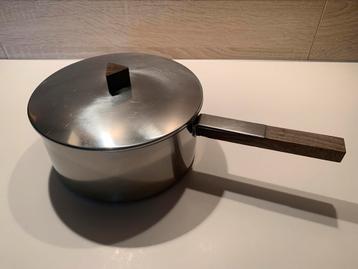 Arne Jacobsen fondue pan