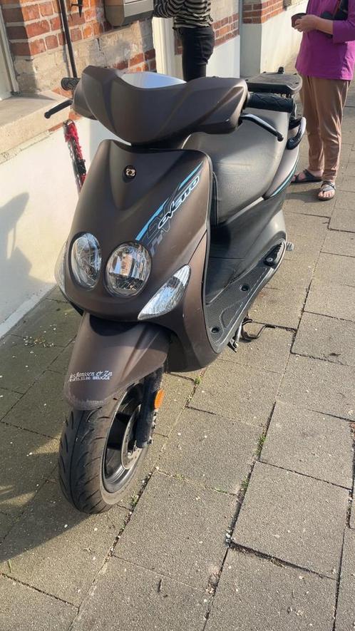 Mbk ovetto -B-klasse 2 tact te koop, Fietsen en Brommers, Scooters | Yamaha, Zo goed als nieuw, Elektrisch, Ophalen