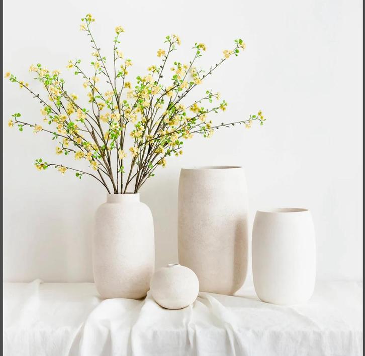 Mooie grote witte vazen S&P bullet collection, Huis en Inrichting, Woonaccessoires | Vazen, Nieuw, Wit, Minder dan 50 cm, Steen