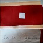 Rood tafelkleed, 2m30x1m30, Huis en Inrichting, Ophalen