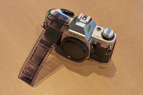 Canon AE-1 zilver gerenoveerd, Audio, Tv en Foto, Fotocamera's Analoog, Refurbished, Spiegelreflex, Canon, Ophalen of Verzenden