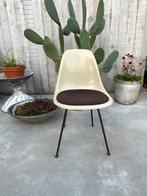 Originele Eames side chair - Herman Miller, Huis en Inrichting, Ophalen of Verzenden, Gebruikt