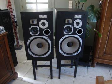 PIONEER HPM 110... GOEDE CONDITIE... beschikbaar voor biedingen