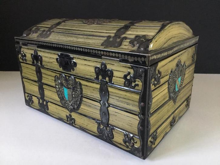 Blikken doos schatkist - vintage LU doos, Huis en Inrichting, Woonaccessoires | Kisten, Zo goed als nieuw, Ophalen of Verzenden