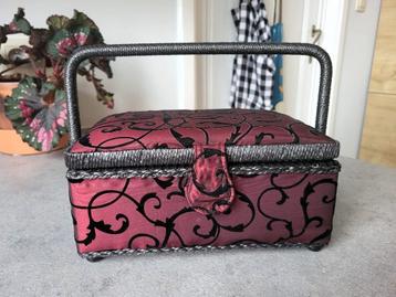 Boîte à couture PRYM beschikbaar voor biedingen