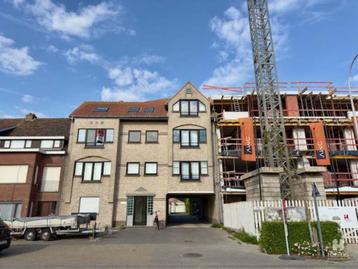 Individuele afgesloten garagebox beschikbaar voor biedingen