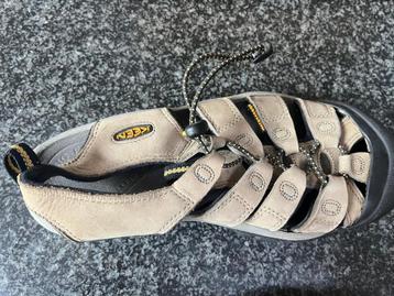 Keen Waterproof Hiking Sandals maat 38,5 beschikbaar voor biedingen