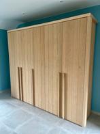 Tres belle garde-robe en chene massif, Ophalen, Gebruikt, Eikenhout, Met hangruimte