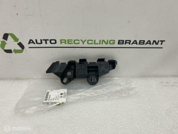 Bumpergeleider Links Voor Opel Corsa E NIEUW 39059836 beschikbaar voor biedingen