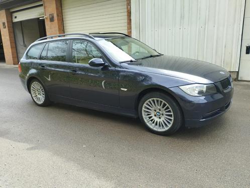 BMW 320 i. BRAEK / AUTOMAAT, Auto's, BMW, Bedrijf, 3 Reeks, ABS, Airbags, Airconditioning, Bluetooth, Boordcomputer, Centrale vergrendeling