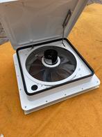 DAKVENTILATOR 12V, Ophalen, Zo goed als nieuw