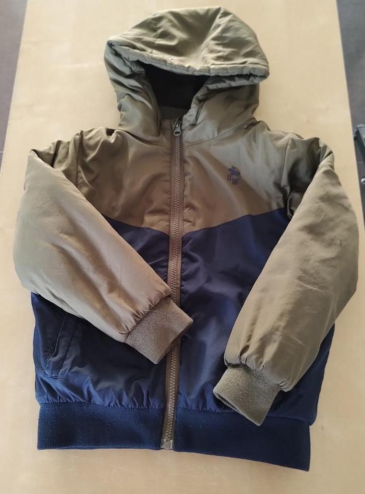 Kaki winterjas (bomberjack), maat 128, Kinderen en Baby's, Kinderkleding | Maat 128, Zo goed als nieuw, Jongen, Jas, Ophalen of Verzenden