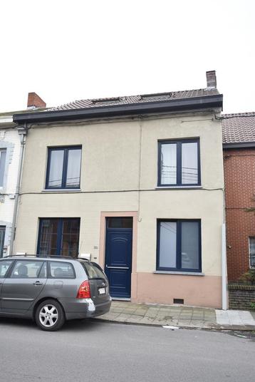 Maison à vendre à Charleroi Gilly beschikbaar voor biedingen