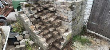 Gratis beton klinkers  beschikbaar voor biedingen