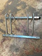 Range vélo peut se fixer au sol., Enlèvement, Comme neuf