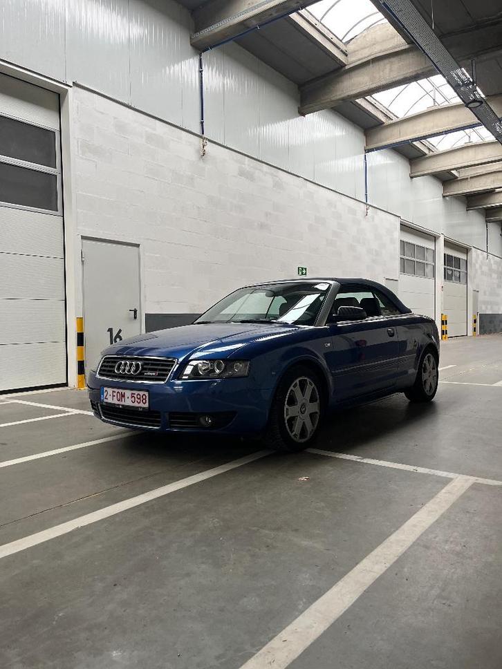 Audi A4 Cabriolet, Auto's, Audi, Bedrijf, A4, Benzine, Euro 4, Cabriolet, 2 deurs, Handgeschakeld, Blauw, Grijs, Leder en Stof
