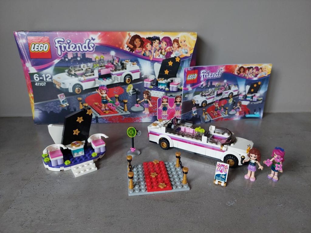 Lego store friends limousine