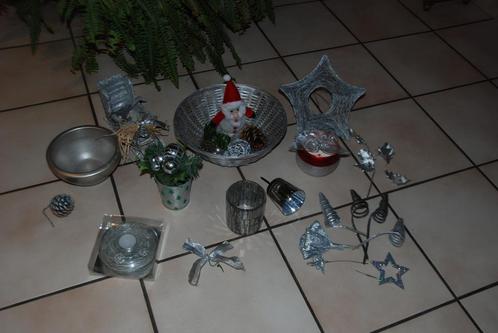 Veel zilveren kerstartikelen voor uw montage: mand,, Diversen, Kerst, Zo goed als nieuw, Ophalen of Verzenden