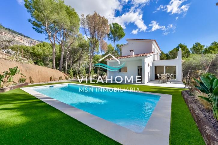 Luxe villa, Immo, Buitenland, Spanje, Woonhuis, Dorp