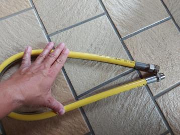 Tuyau flexible gaz CMG conforme 1 mètre beschikbaar voor biedingen