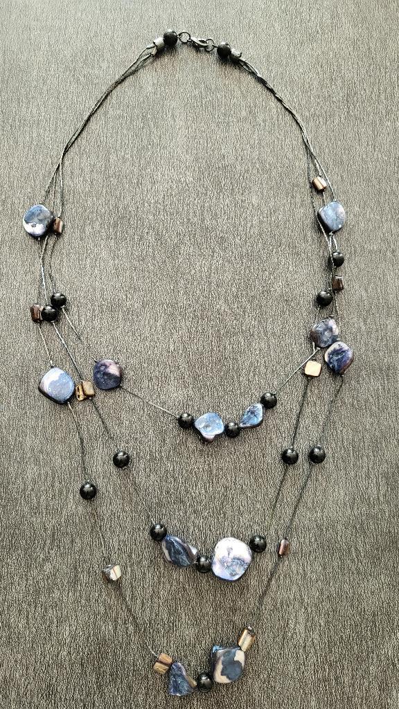 Collier multicouche, style bohème, Bijoux, Sacs & Beauté, Colliers, Comme neuf, Violet, Enlèvement ou Envoi