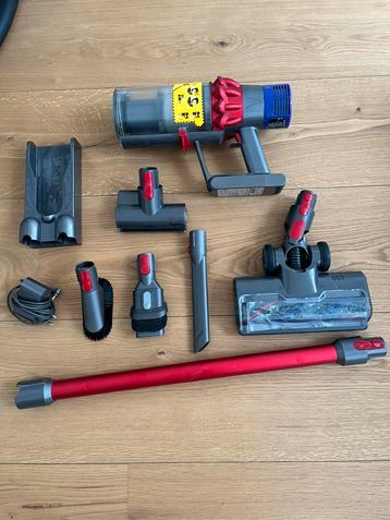 Dyson v10 stofzuiger beschikbaar voor biedingen
