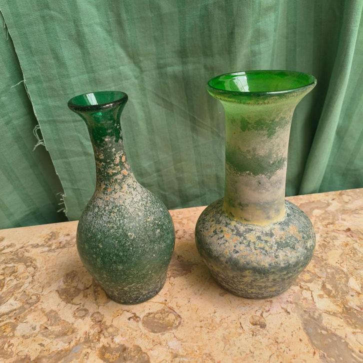 2 Groene vintage glazen Scavo vaasjes, Antiquités & Art, Antiquités | Verre & Cristal, Enlèvement