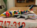SOUTH AFRICAN AIRL NDIZANI B747-300 1:400, Ophalen of Verzenden, Zo goed als nieuw