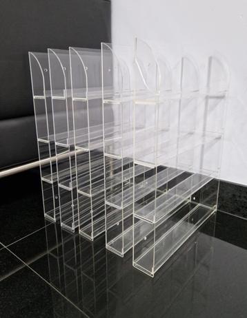 Display voor nagellak beschikbaar voor biedingen