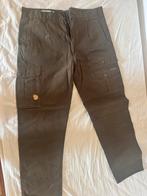 Te koop: Fjällräven Broek - Maat 48 (US 32) (Licht gebruikt, Ophalen, Gedragen, Maat 48/50 (M), Grijs