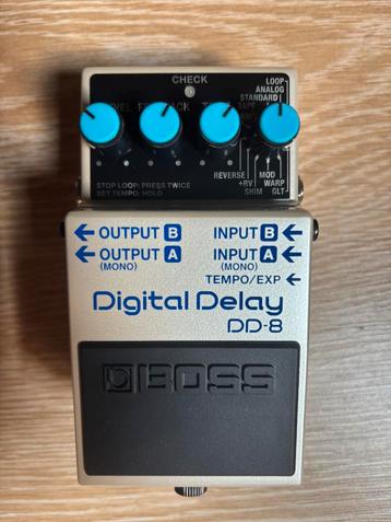 Boss digital Delay DD-8 et son adaptateur secteur, Enlèvement, Neuf