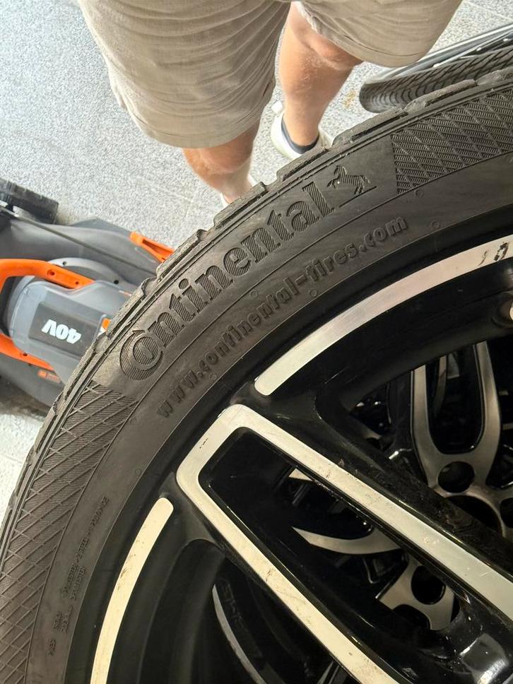 4x Continental Wintercontact TS850P 225 40 R18 92V, Auto-onderdelen, Banden en Velgen, Band(en), Winterbanden, 18 inch, 225 mm