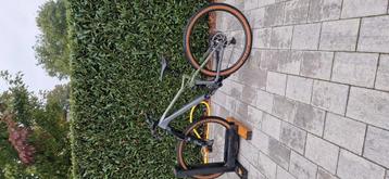cube mtb fully beschikbaar voor biedingen