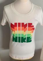 T-shirt Nike cool avec imprimé stretch L ETAT NEUF, Vêtements | Femmes, T-shirts, Enlèvement ou Envoi, Comme neuf